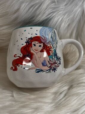 Disney The Little Mermaid Ariel Coffee Mug By ZRIKE